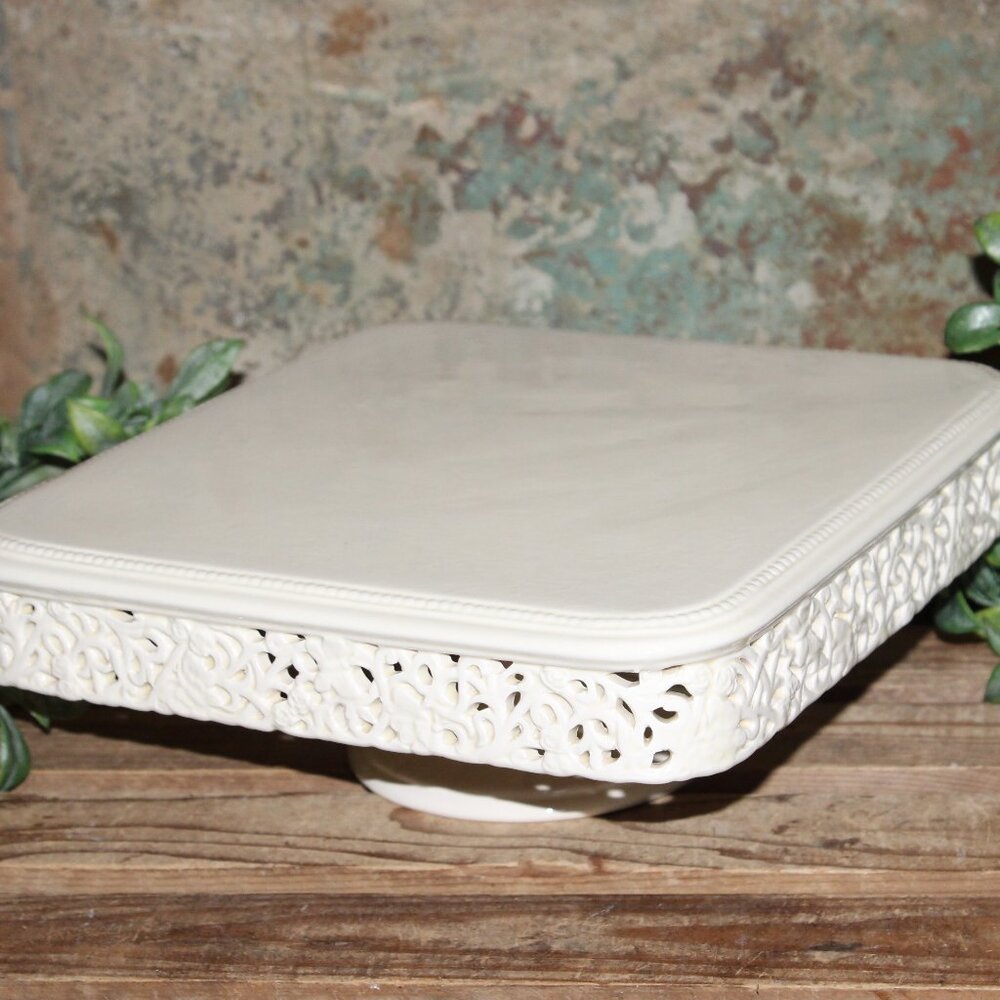 Ornate VTG Shabby Chic French Country Cream Cake Stand Pedestal Decor Riser